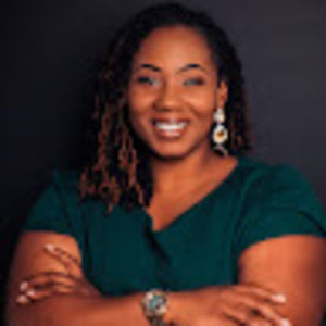 Meet your Posher, Desiree